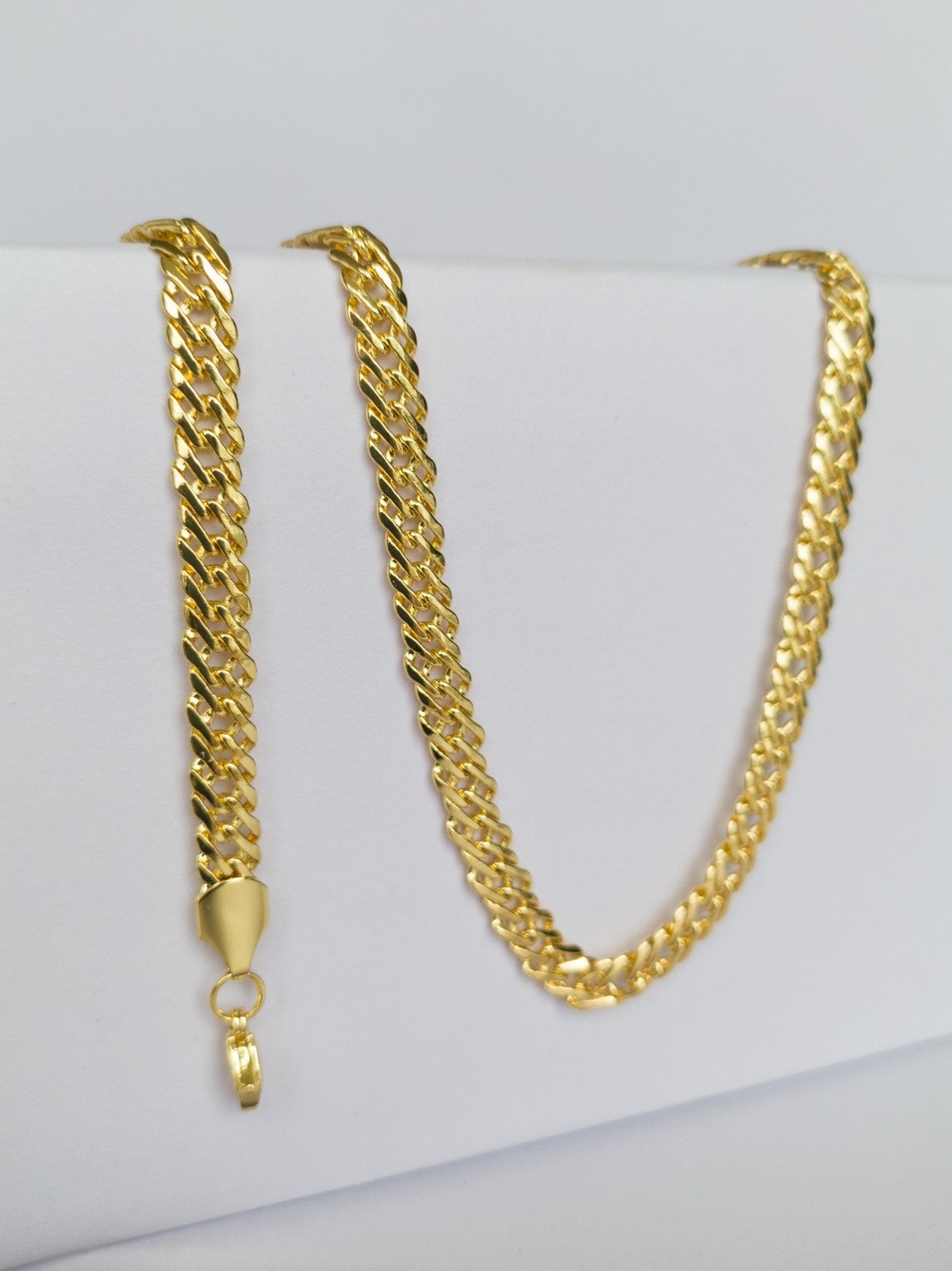 Cadena Tipo Entrelazada 6mm (65cm) - Oro Laminado 18K